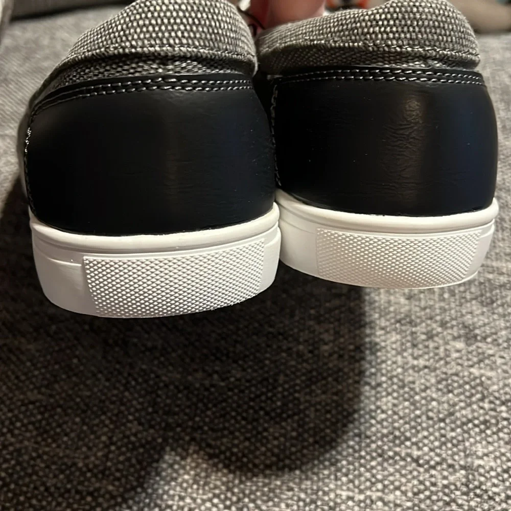 NWT UKEES by MUK LUKS Men's Cruise Voyage Sneaker